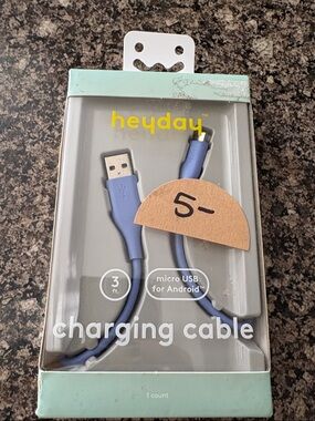 heyday Micro USB Charging Cable in Light Blue